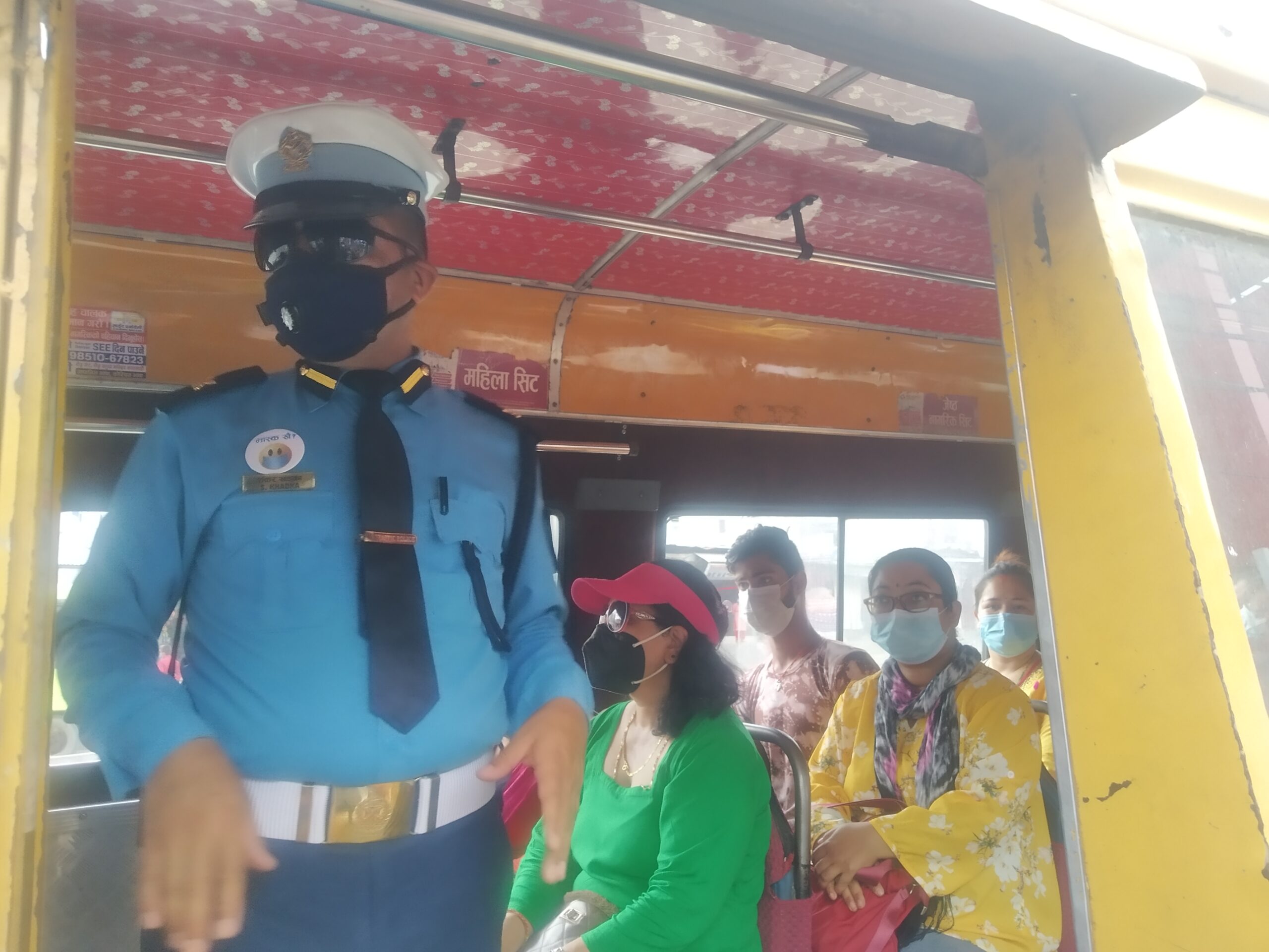 बढि भाडा लिए ट्राफिक प्रहरीलाई १०३ मा कल