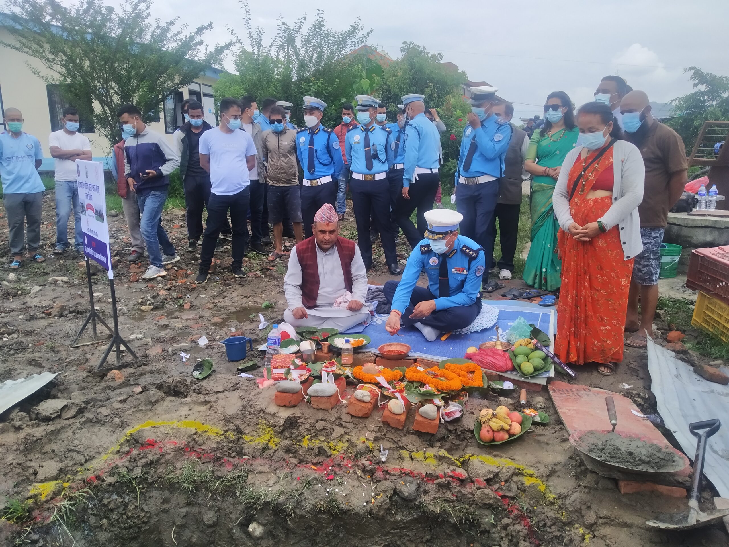 बल्खुमा ट्राफिककाे नयाँ भवन ट्राफिक प्रमुख भट्टराईले गरे शिलान्यास