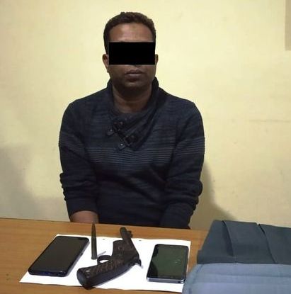 कटुवा पेस्तोलसहित बाराबाट एक पक्राउ