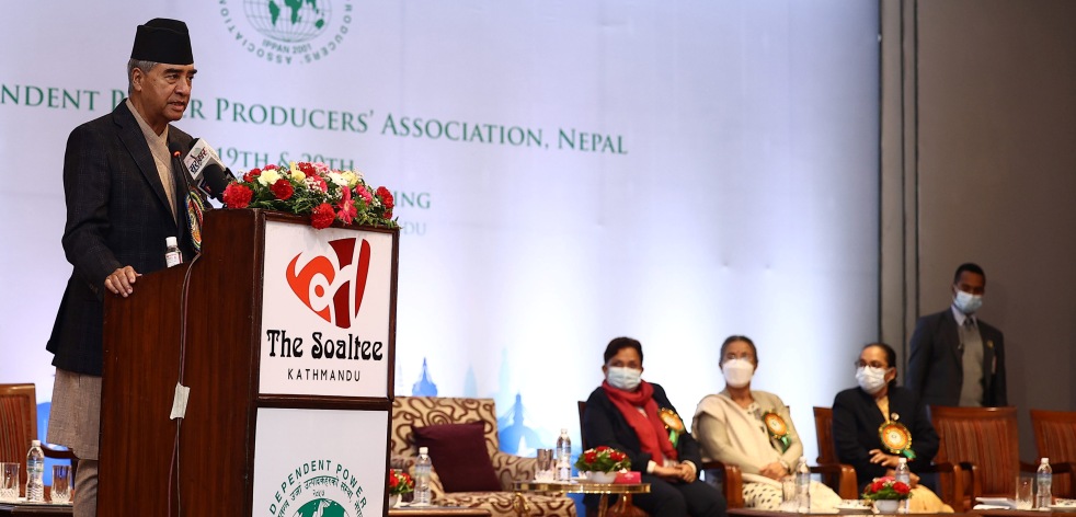 जलवायु परिवर्तनसँग जुध्न स्वच्छ ऊर्जाको प्रवद्र्धनमा केन्द्रित भएका छौँ : प्रधानमन्त्री