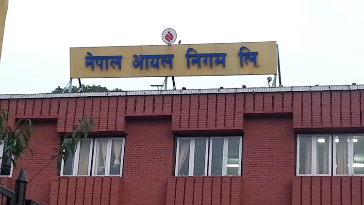 इन्धनको मूल्य बढ्यो, ग्यास अब सिलिन्डरको १५७५ रुपैयाँ