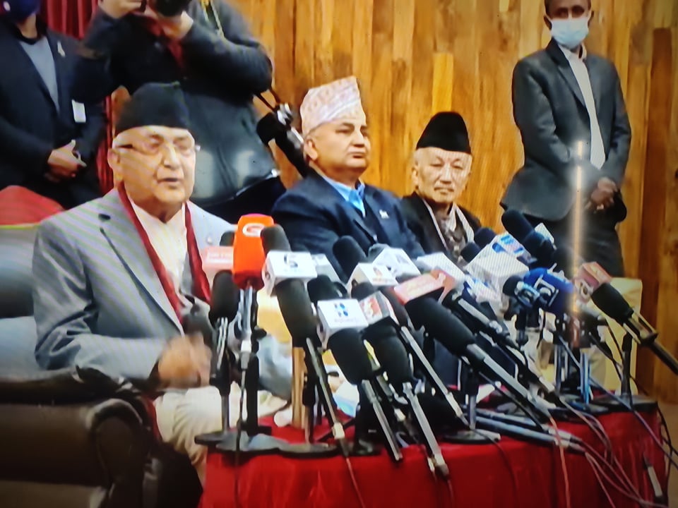 एमसिसीमा द्वन्द्व सिर्जना गरेर राजनीति नगर्न अध्यक्ष ओलीको आग्रह