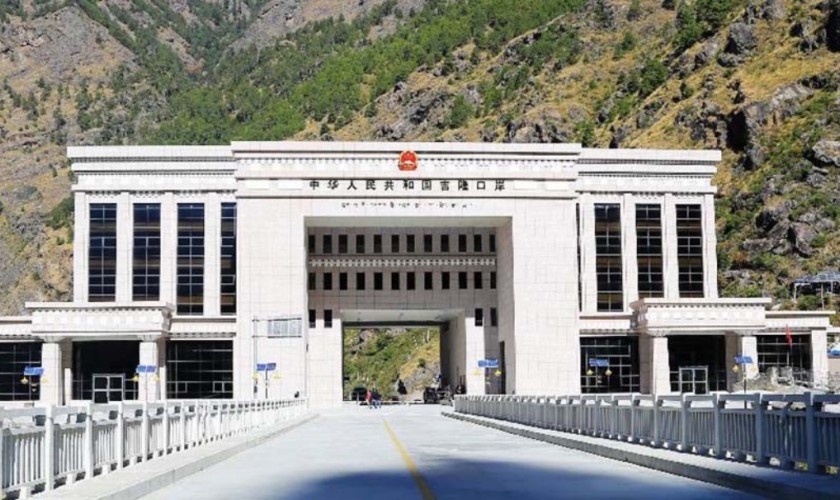 चार महिनामा रसुवागढी नाकाबाट आठ जना पक्राउ