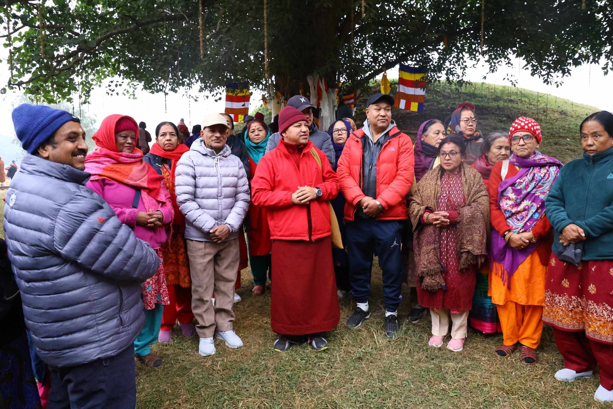 ज्येष्ठ नागरिक धार्मिक भ्रमण सम्पन्न