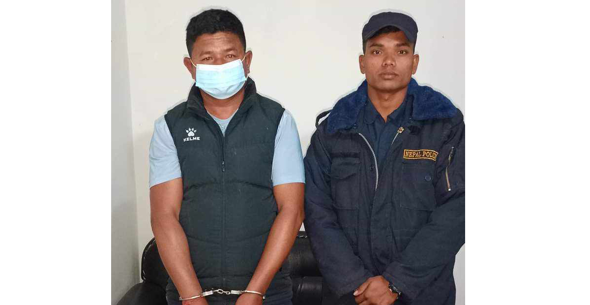 सर्लाहीबाट स्राेत नखुलेको १४ लाख १० हजार नगद बरामद,एक पक्राउ