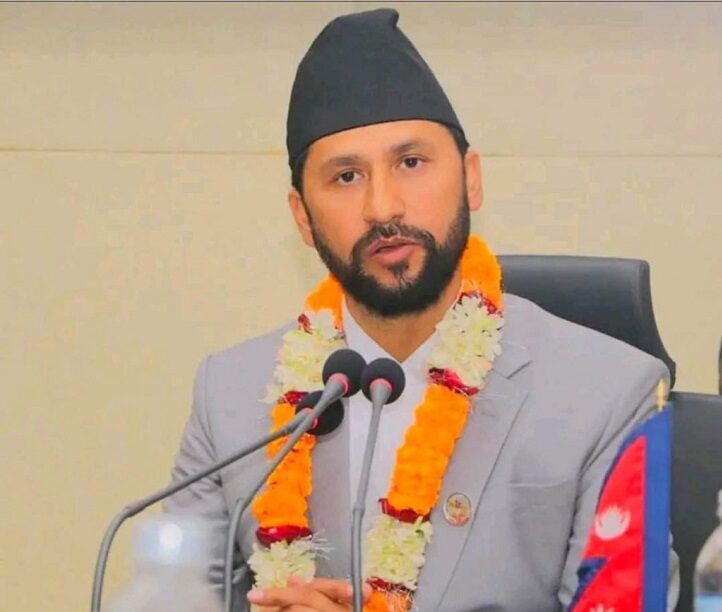 रवी लामिछानेले सम्हाले गृहको जिम्मेवारी, दिए मातहतका निकायलाई यस्तो निर्देशन