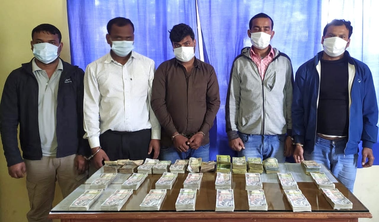 बारावाट हुन्डी कारोबारमा संलग्न रहेको आरोपमा ५ जना पक्राउ