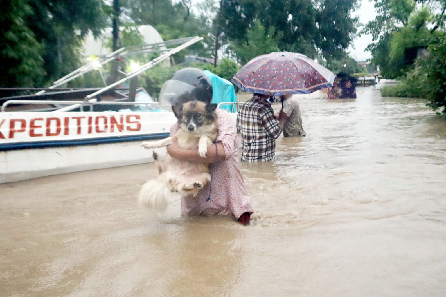 बाढीपहिरोमा परी २०९ जनाको मृत्यु, २९ जना अझै बेपत्ता