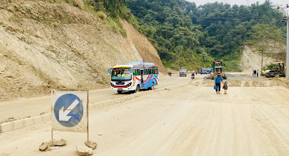 पोखरा–मुग्लिन सडक निर्माण कछुवा गतिमा